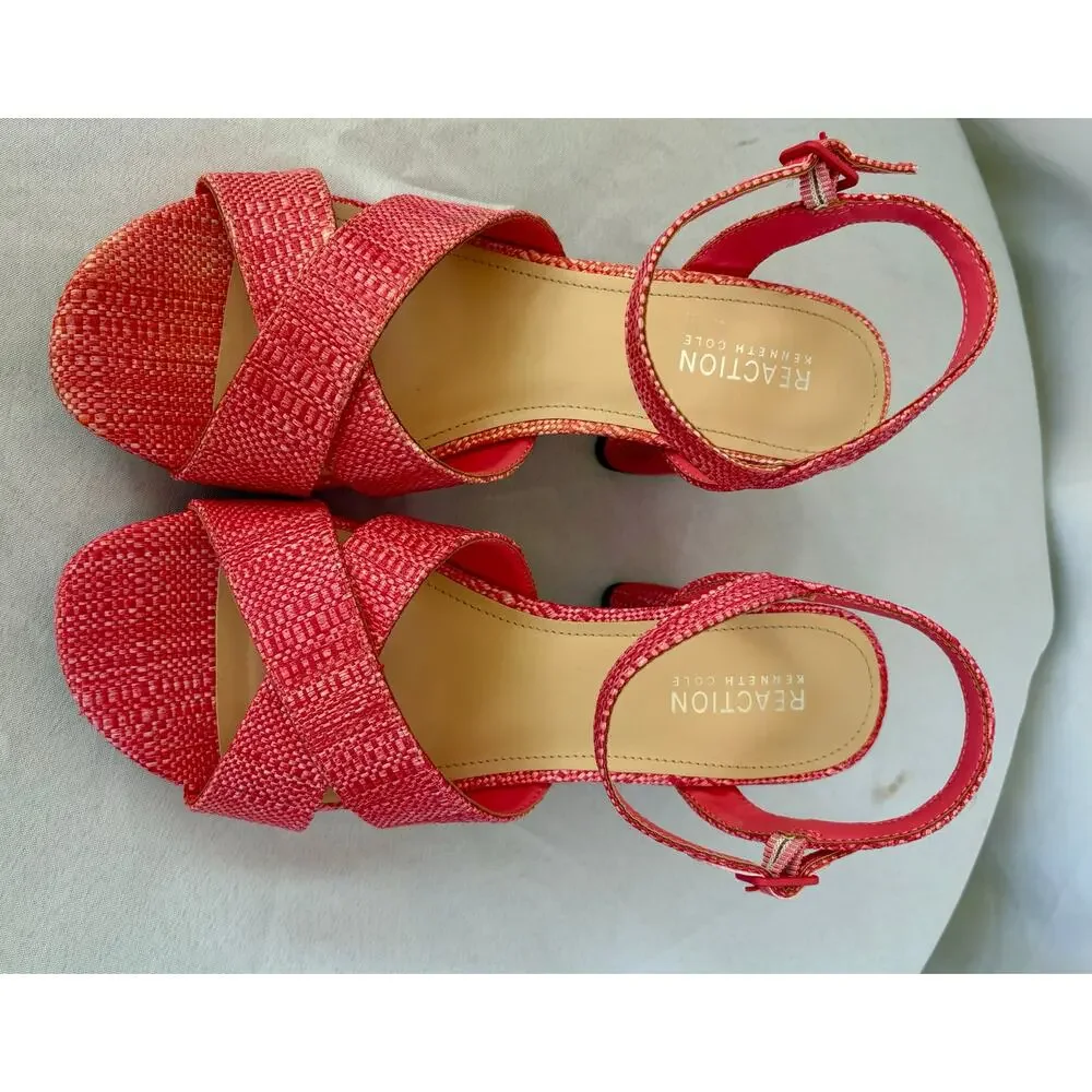 MIC - Picture 2 of 6